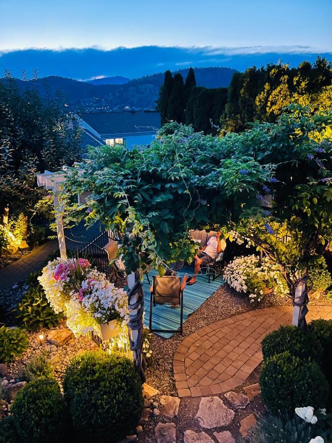 كيلوانا A Vista Villa Couples Retreat المظهر الخارجي الصورة