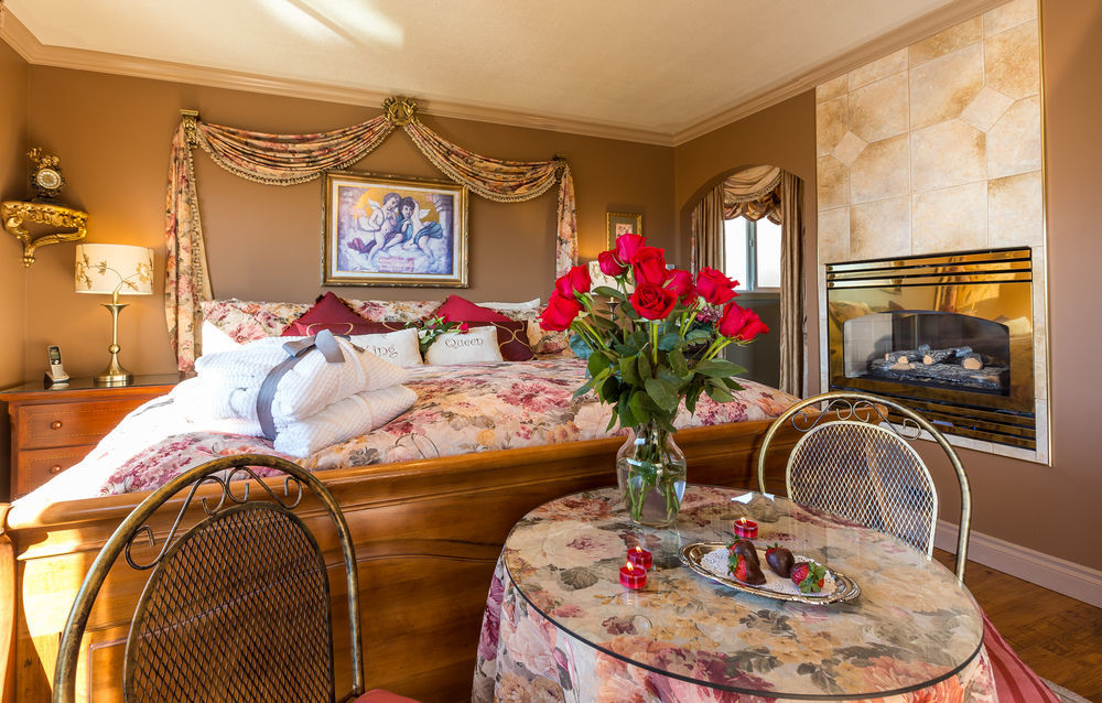 كيلوانا A Vista Villa Couples Retreat المظهر الخارجي الصورة